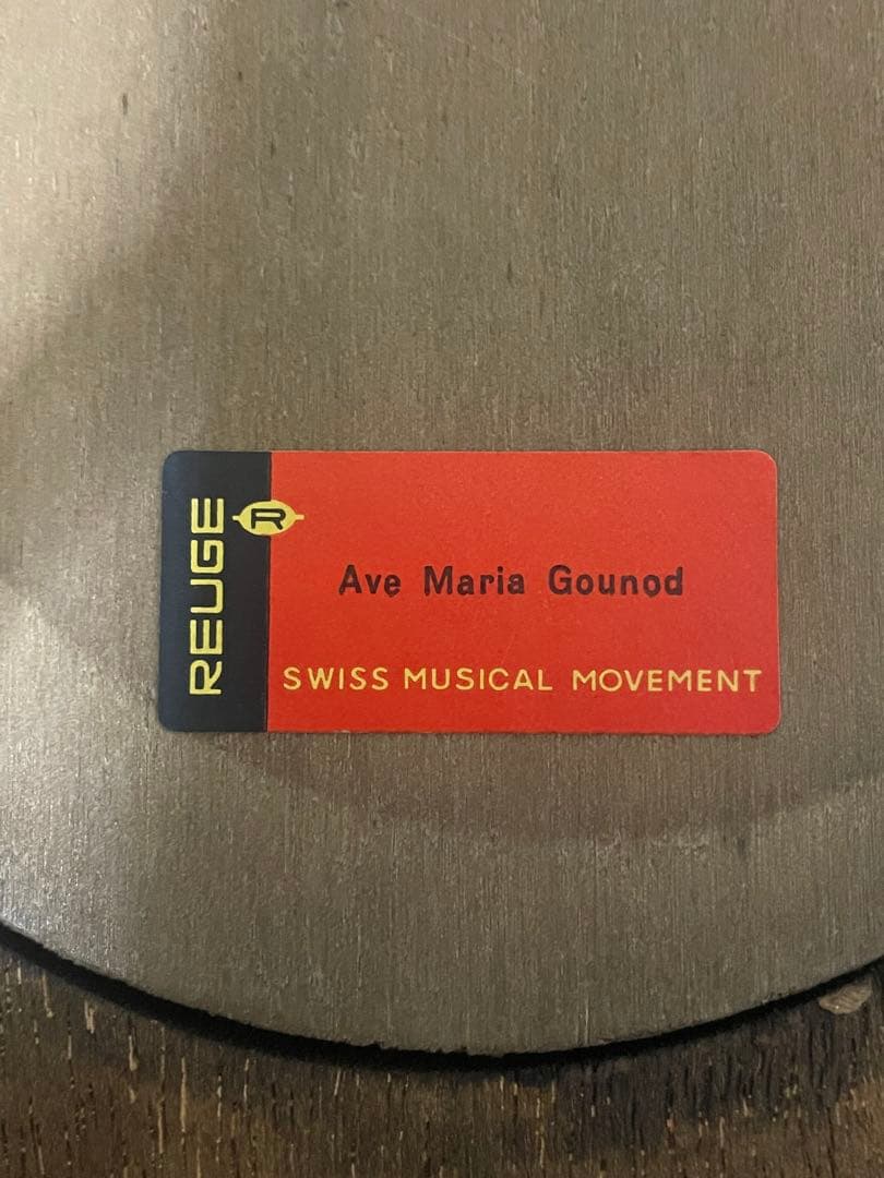 rouge 壁掛けオルゴール