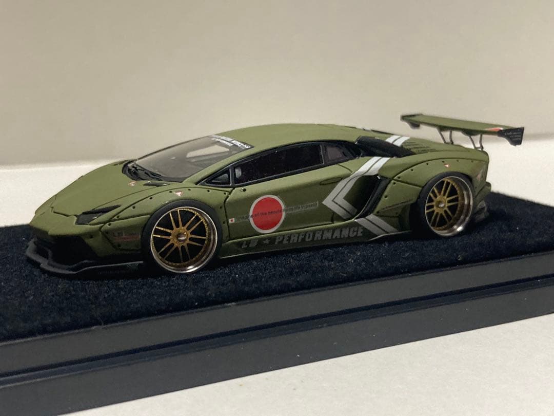 LBWK アヴェンタドール ゼロファイター零戦 / 1/64 入手困難 モデル