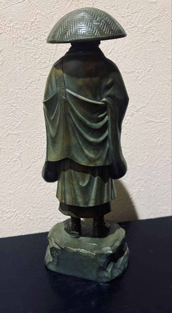 仏教美術　親鸞聖人像　古美術品　　金属製　置物　約25cm 浄土真宗　ブロンズ