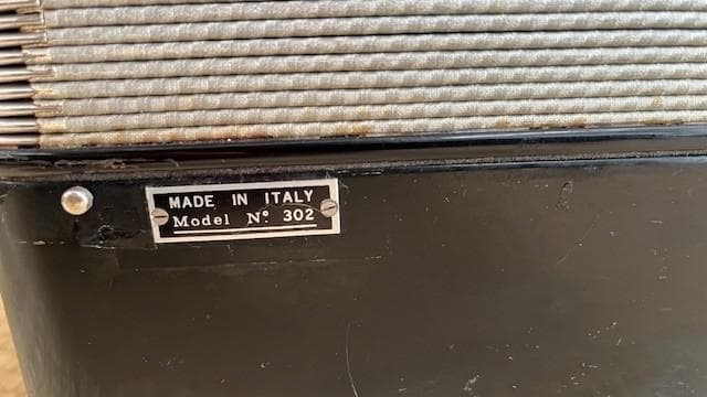 動作品:EXCELSIORエキセルシャー 302 イタリア製 34鍵120ベース