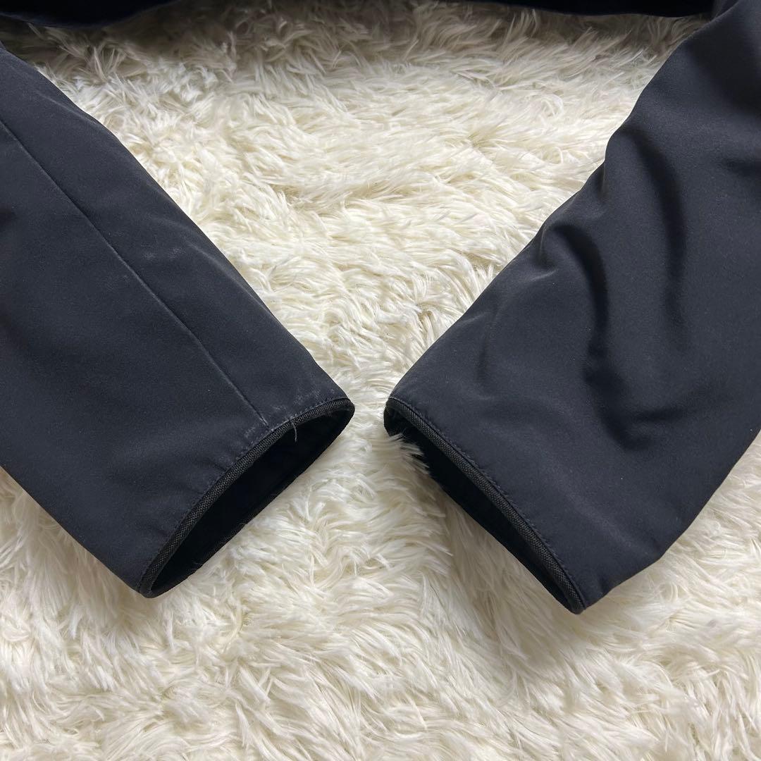 【最高級・L】　カナダグース　カムループス　ダウンジャケット　ブラック系