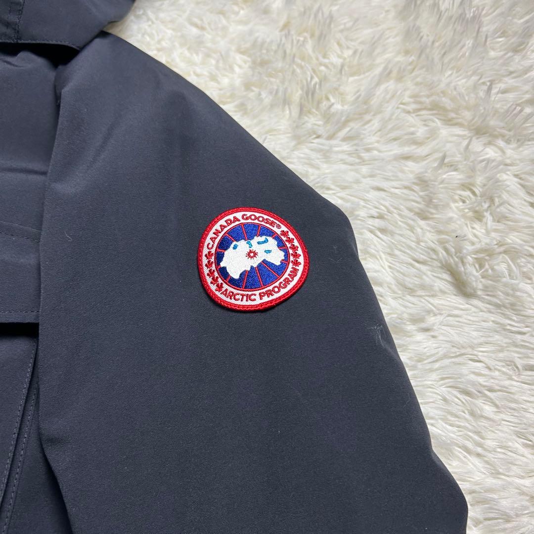 【最高級・L】　カナダグース　カムループス　ダウンジャケット　ブラック系