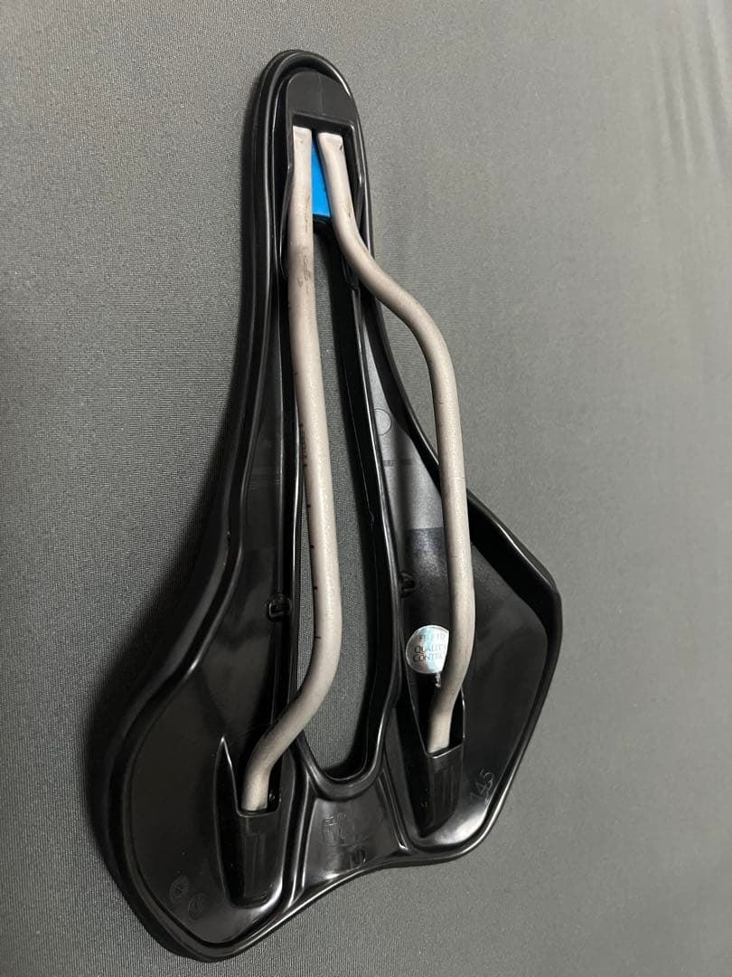 ENVE X SELLE ITALIA BOOST SLR 軽量サドル