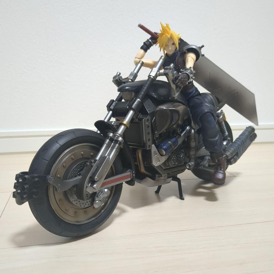 プレイアーツ クラウド・ストライフ＆ハーディデイトナ　FF7