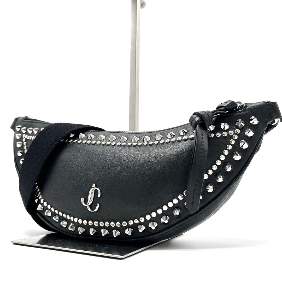 極美品 ジミーチュウ ボディバッグ スタッズ JCロゴ レザー 三日月 ムーン