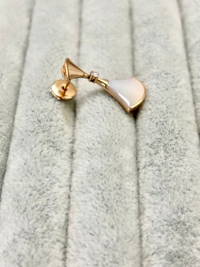 R*a様 BVLGARI ブルガリ ディーヴァドリーム ピアス Au 750 片