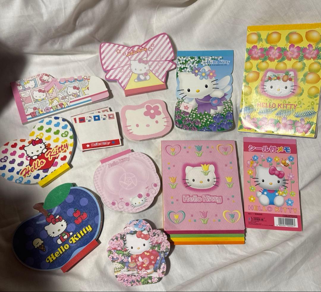 平成レトロ　メモ帳　ハローキティ　当時物　まとめ売り　希少　入手困難　サンリオ