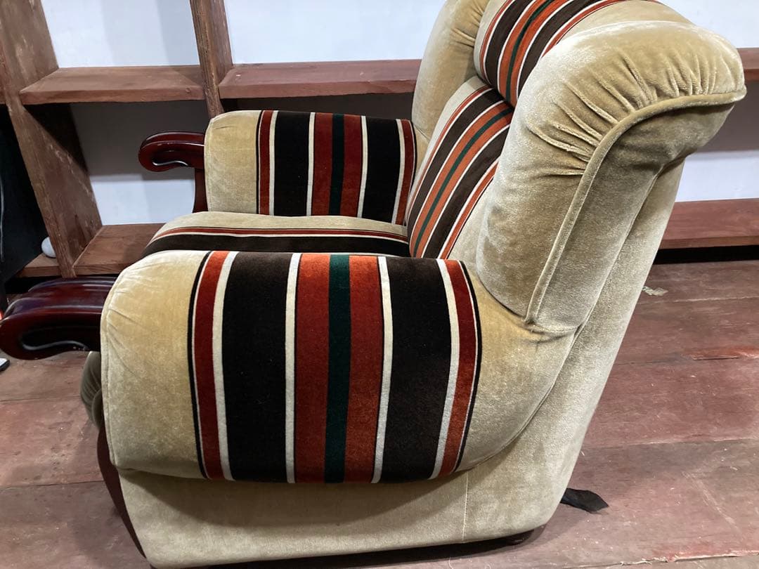 ☆激レア☆ビンテージソファー☆ベロア地☆ストライプがお洒落☆A