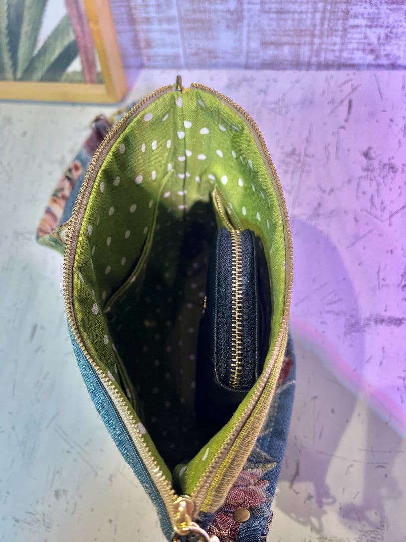 j*a様 オランダゴブラン♡刺繍のショルダーバッグ♡猫ちゃん♡