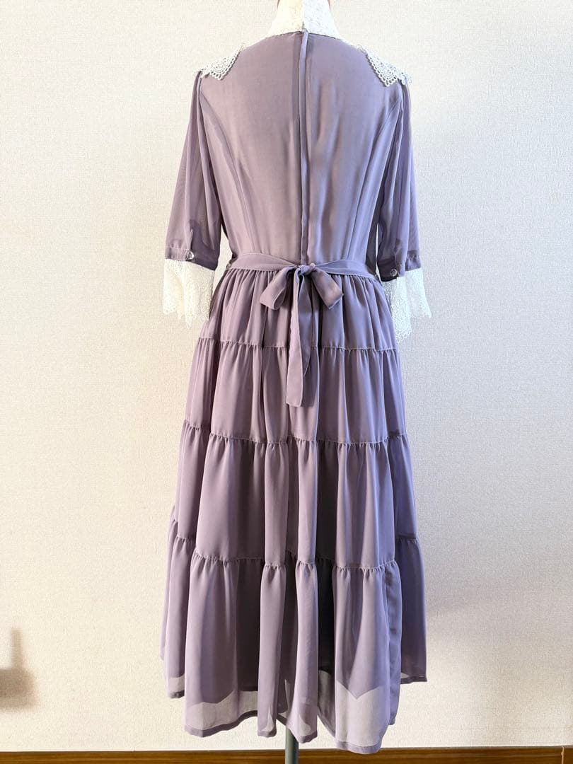 Innocent World 〈野に咲く薔薇のワンピース〉