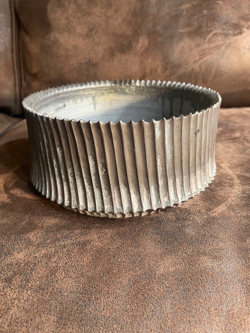 磯部祐介　植木鉢　作家鉢　20cm大鉢