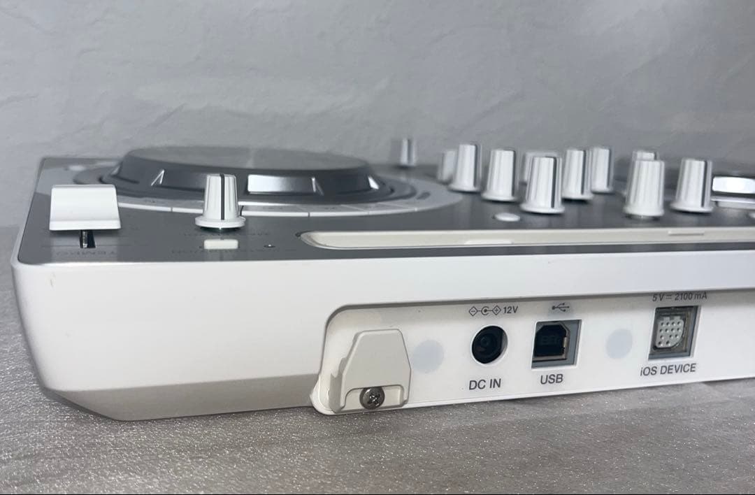 ⑧Pioneerパイオニア　 DDJ-WEG03ーW　コントローラー