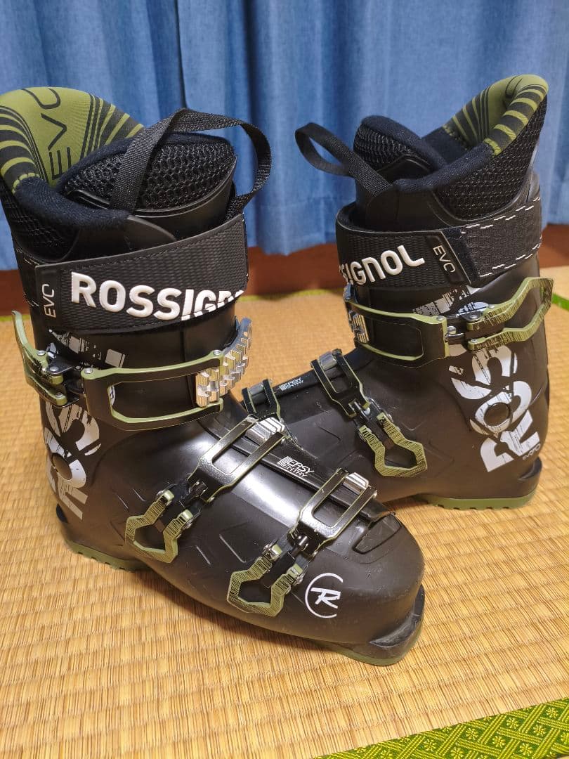 ROSSIGNOL スキーブーツ EVO 70 25.5cm ケース付き