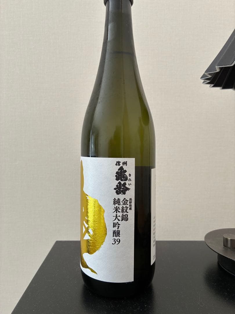 亀齢 金紋錦 純米大吟醸39% 720ml
