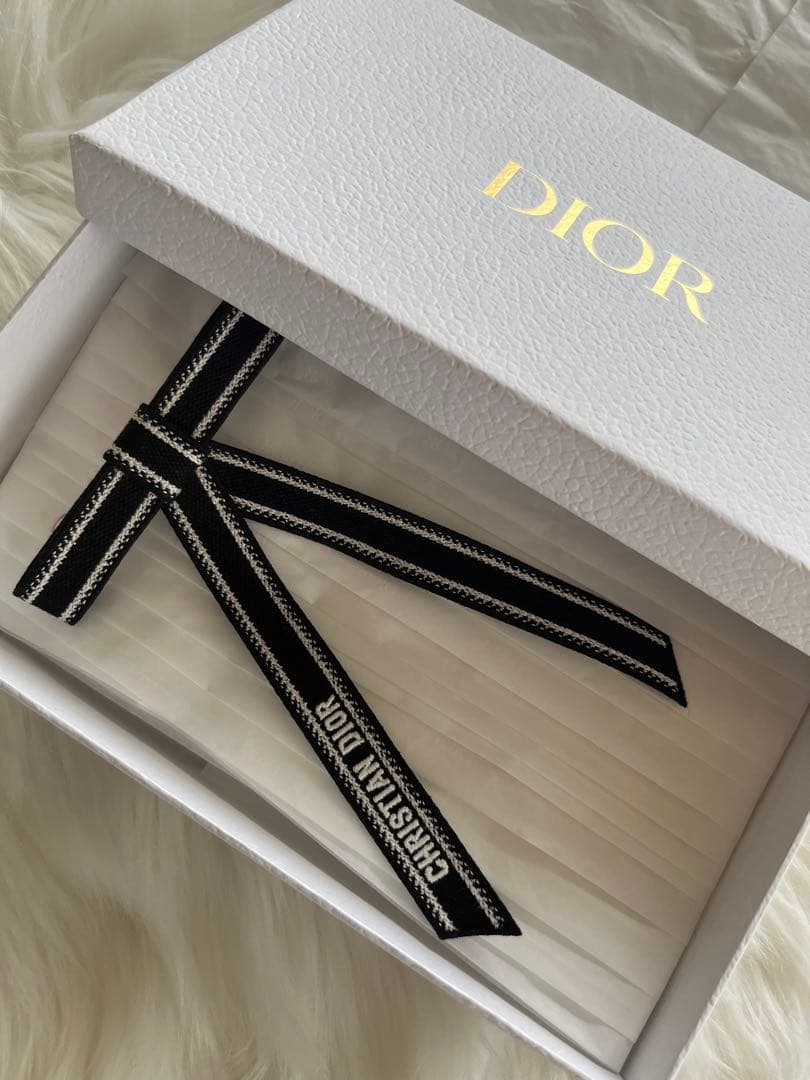 クリスチャンディオール Dior リボンバレッタ 黒 定価81,000円