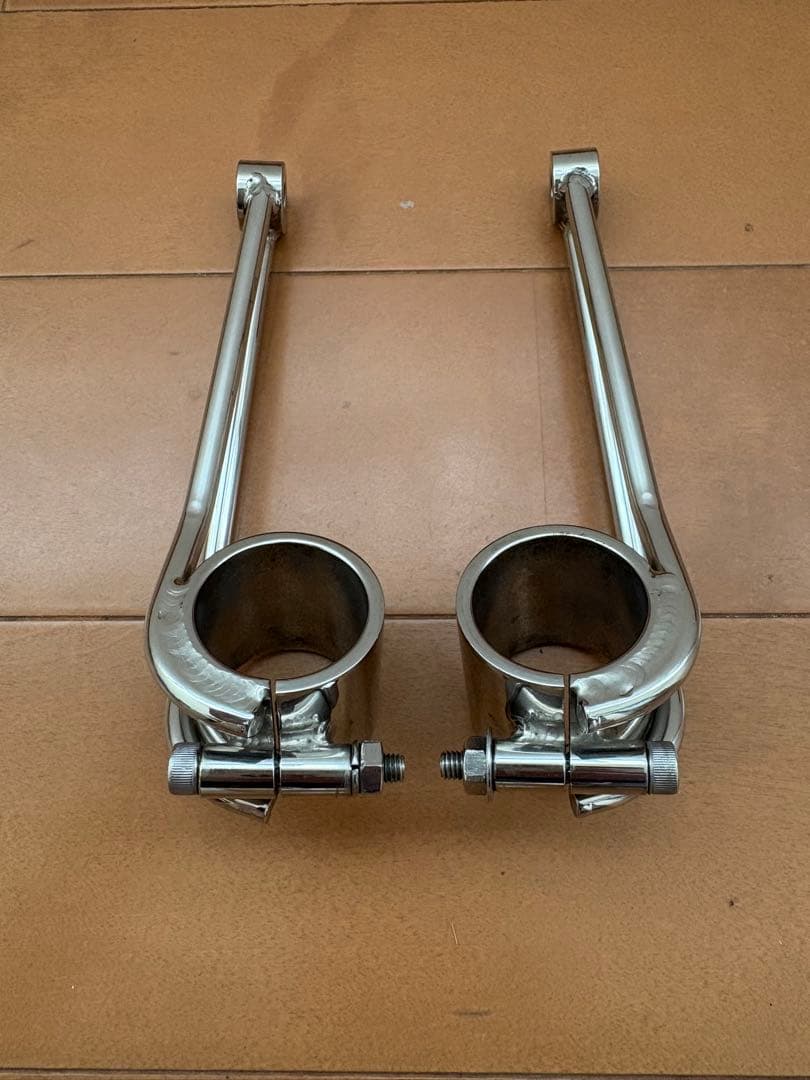 デイトナ　ビンテージ　ヘッドライトステー　35φ SR400 SR500