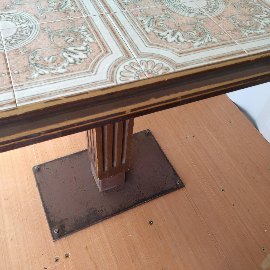 レトロモダン　カフェテーブル　国産