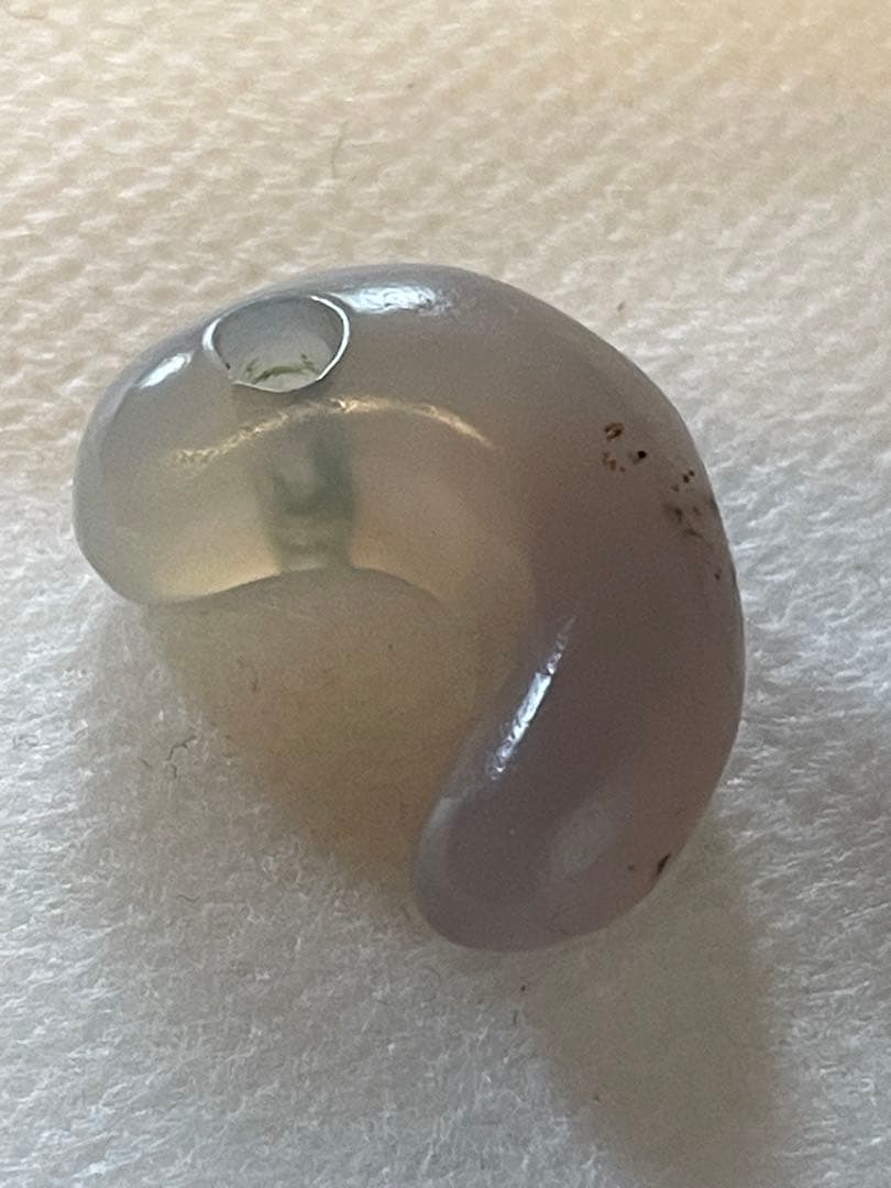 古墳時代　瑪瑙勾玉2