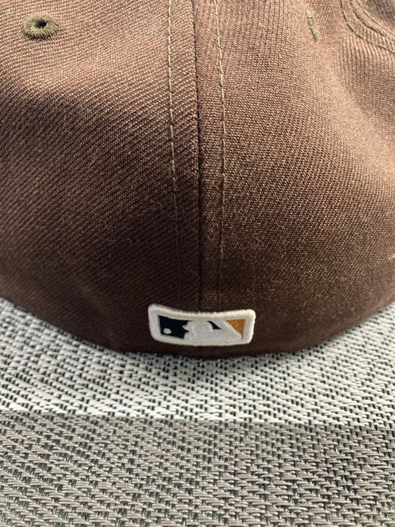 NEW ERA インディアンス　ブラウン 59FIFTY ベースボールキャップ