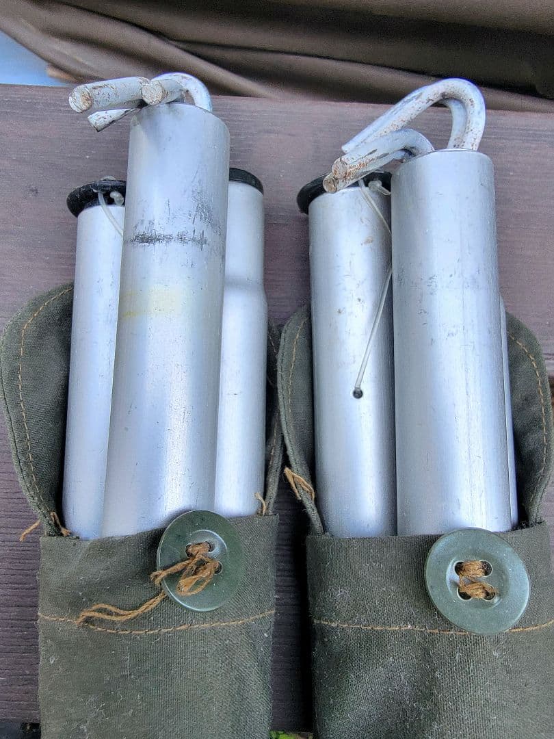 ポーランド軍幕×2枚.サイズ2.ハトメ2個 (1977年 & 78年)