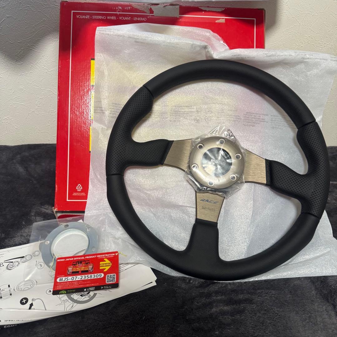 [MOMO]race レース 35 ステアリング