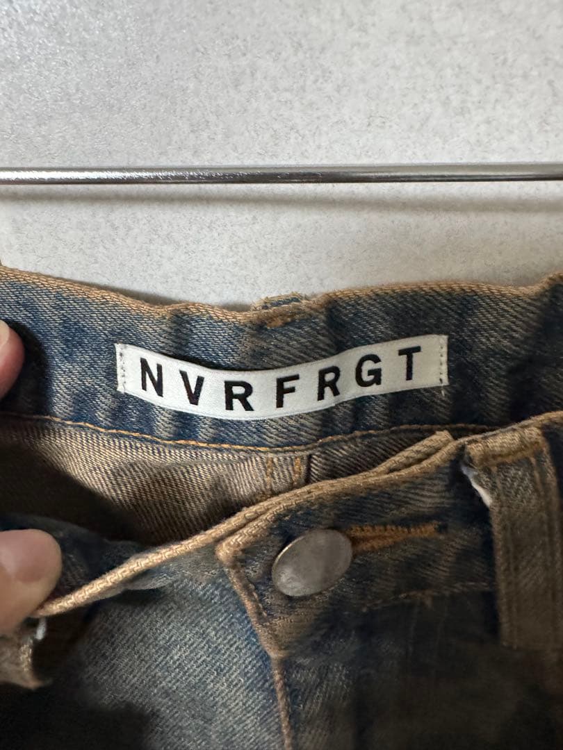 パンツ nvrfrgt 3D Twisted Wide Leg Jeans