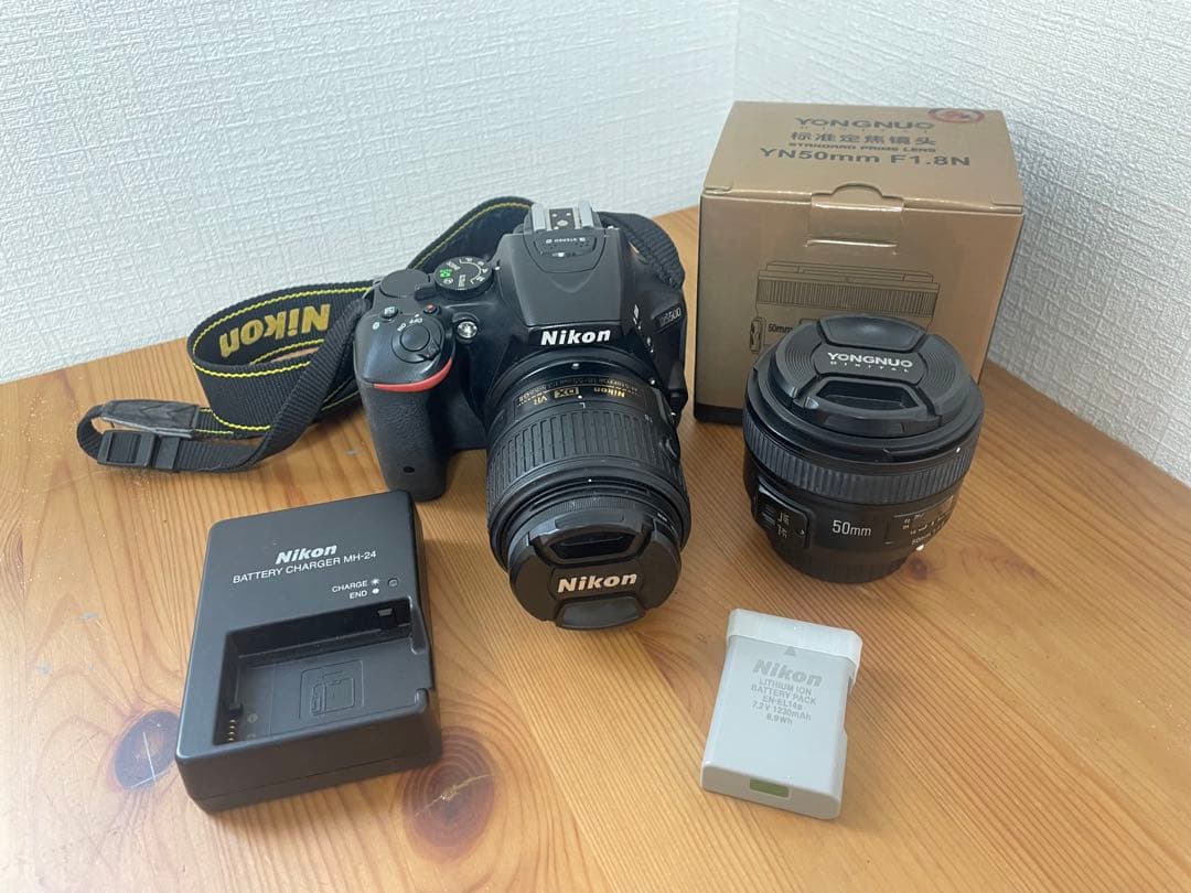 Nikon D5500 一眼レフ デジタルカメラ 単焦点 標準 レンズキット