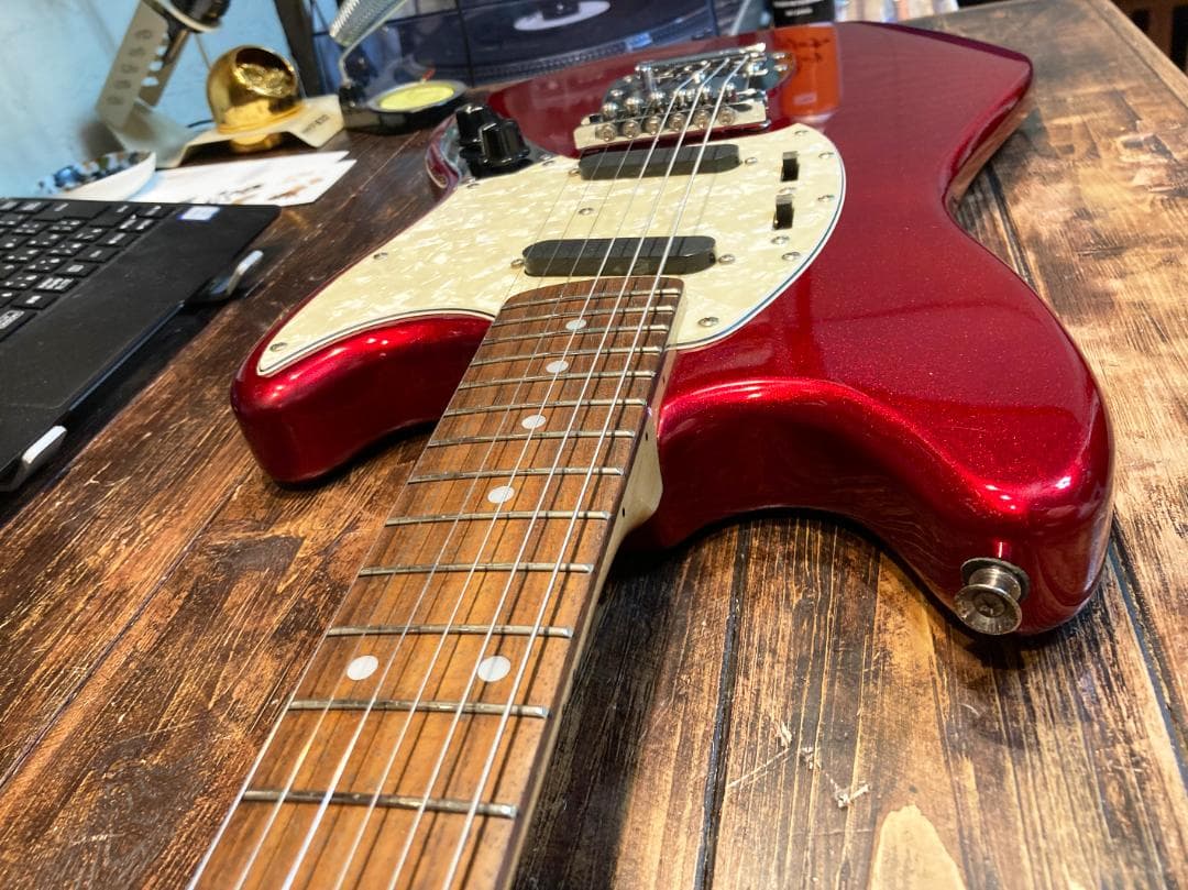 フォトジェニック　ムスタング MG-200　中野梓