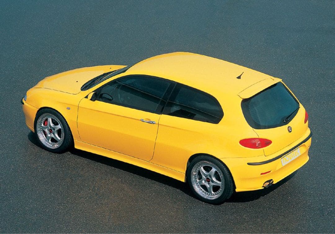 アルファロメオ 147 NOVITEC リアスポイラー