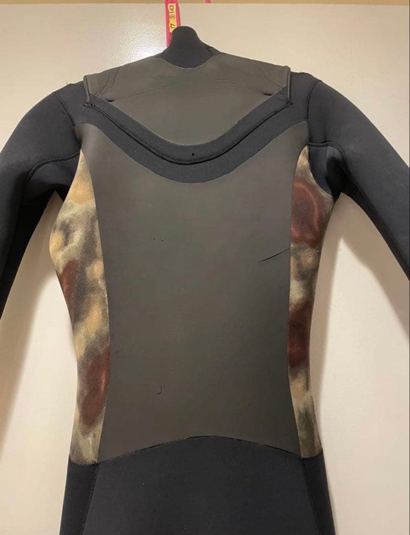 セミドライ　レディース5×3㎜✨　フロントジッパー カモフラージュ