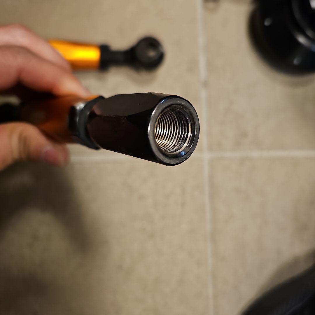 マークX DEMAND タイロッド オレンジ