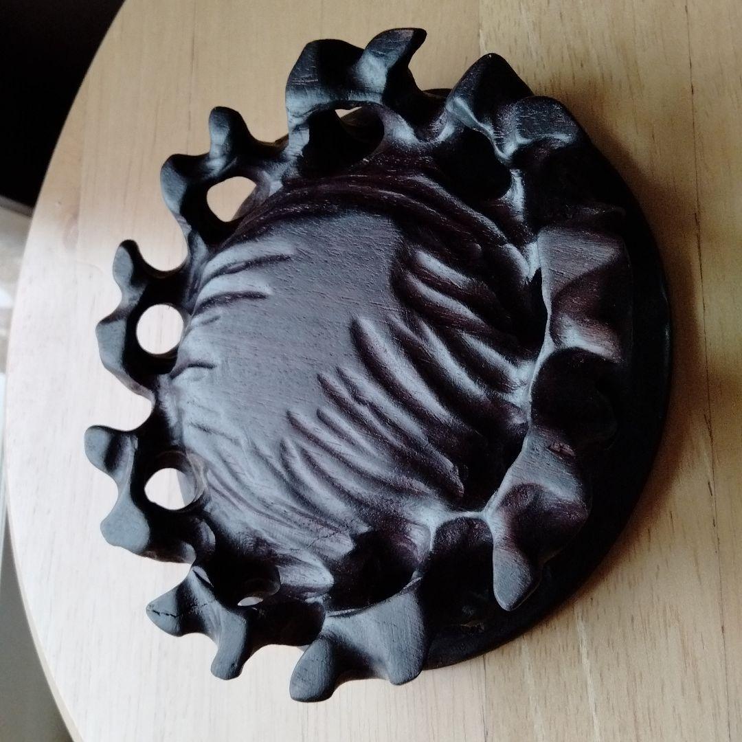 中国骨董陶磁器を乗せる安定した鑑賞台、台座最高級天然紫壇細工精製高級感のあるもの