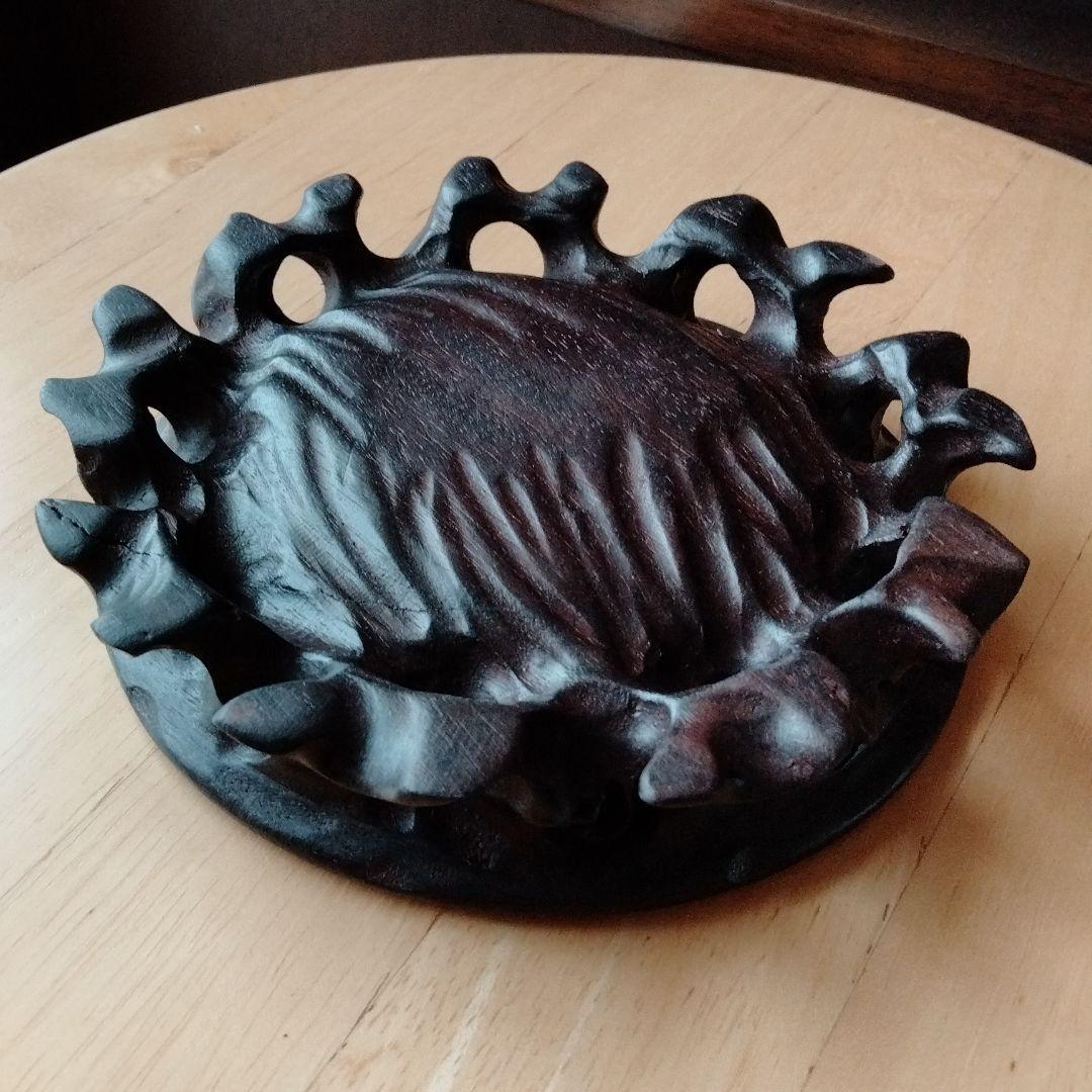 中国骨董陶磁器を乗せる安定した鑑賞台、台座最高級天然紫壇細工精製高級感のあるもの