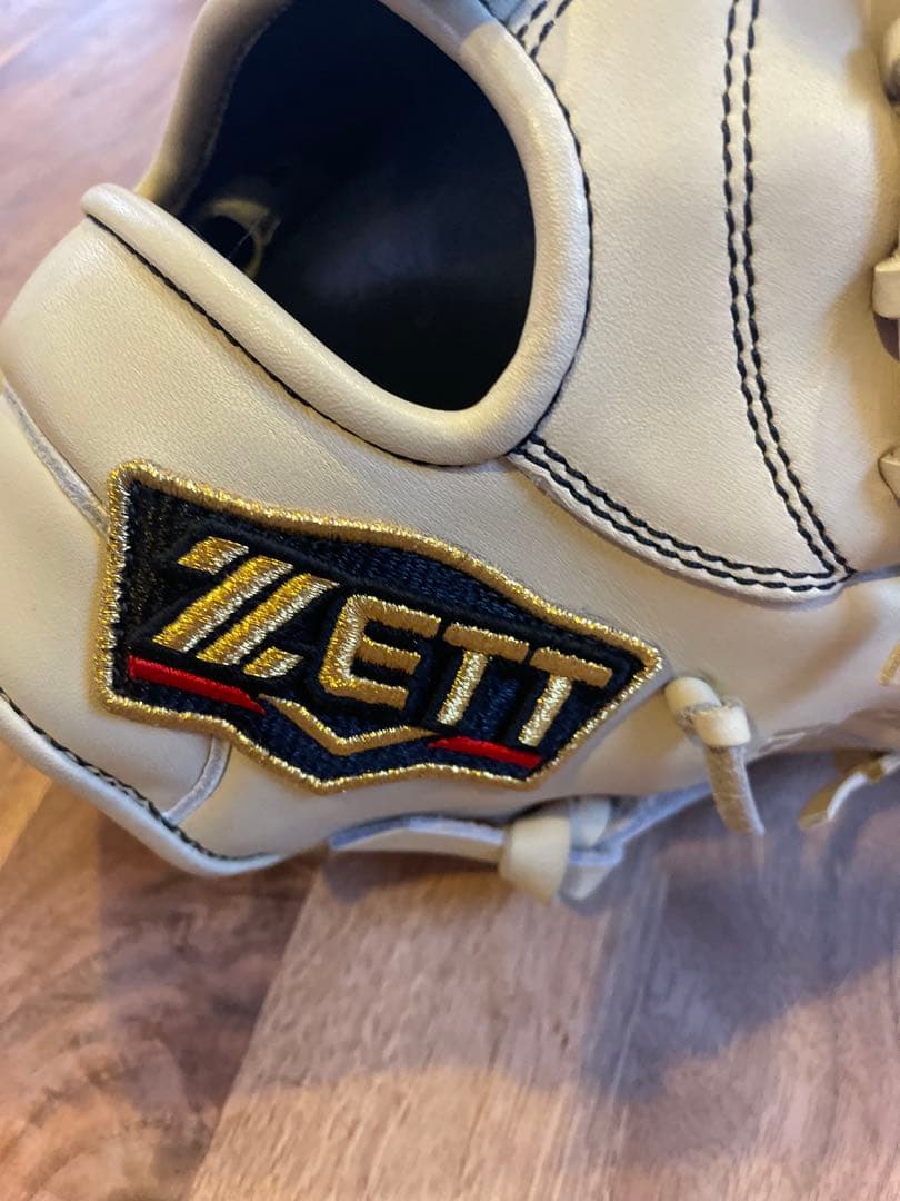 ZETTプロステイタス特別オーダー新品未使用品