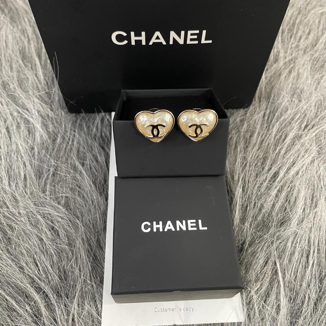 ハート ゴールド ピアス