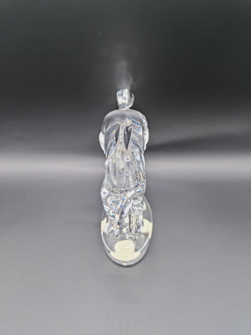 4-512 バカラ　ホース　馬　走る馬　ガラス　置物