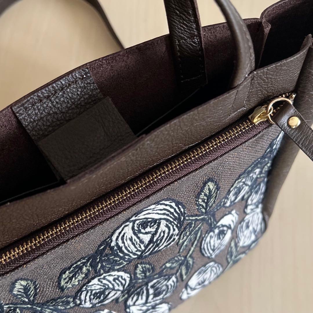 bellyの森様　オーダー用　トート型本革ショルダーバッグ