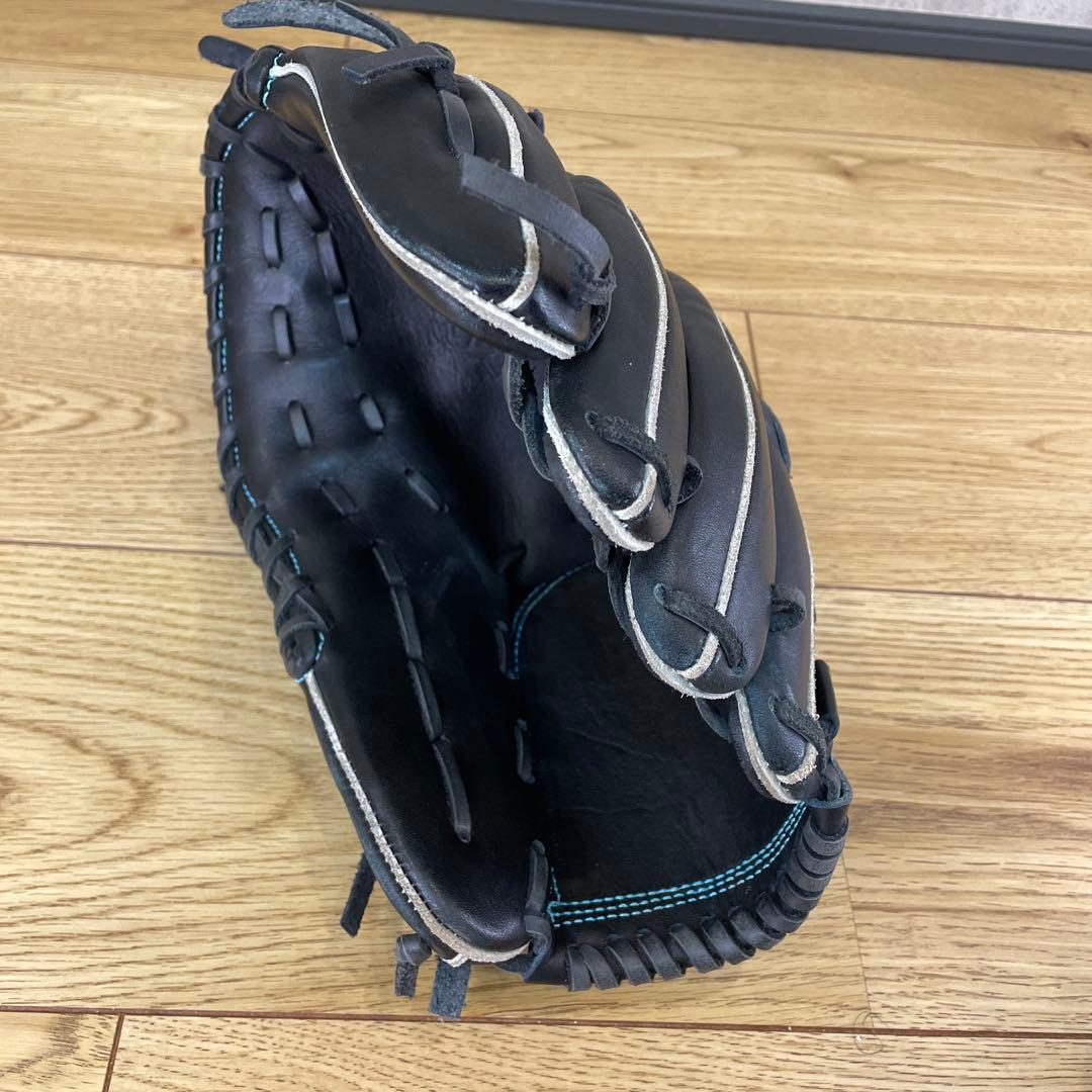 BM　ベースマン 硬式　左投げ　投手用　グローブ　プロフェッショナルモデル　黒
