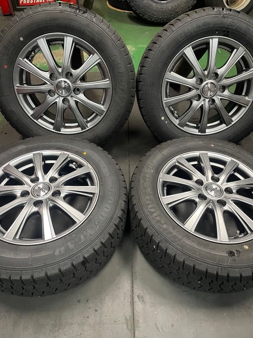 [バリ溝]195/65R15国産スタッドレスタイヤセットセレナC27 ②