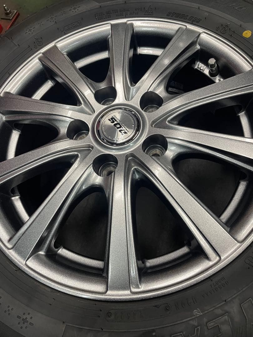 [バリ溝]195/65R15国産スタッドレスタイヤセットセレナC27 ②