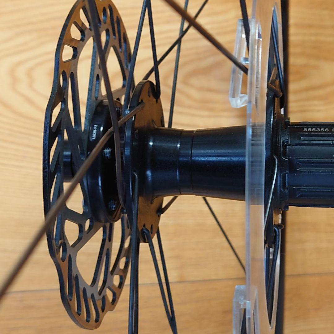 ジャイアント P-R2 アルミホイール 2025 TCR用ローター、エアバルブ付