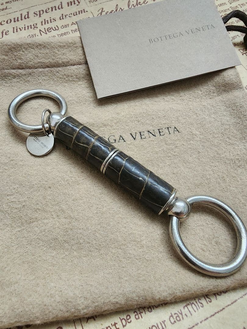 綺麗 ボッテガヴェネタ　編み込み 　 キーリング 　キーホルダー クロコダイル