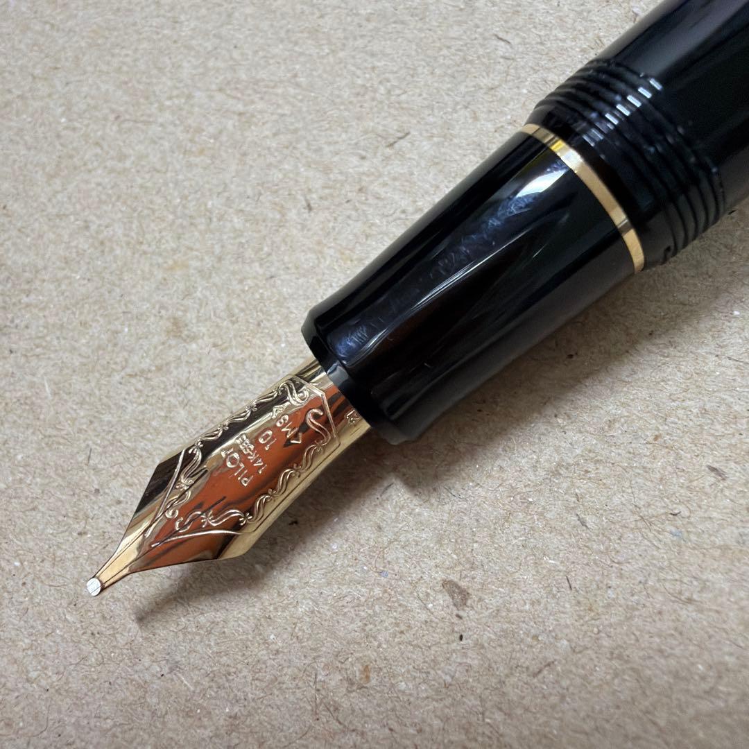 PILOT パイロット Custom カスタム 742 万年筆 ミュージック 黒