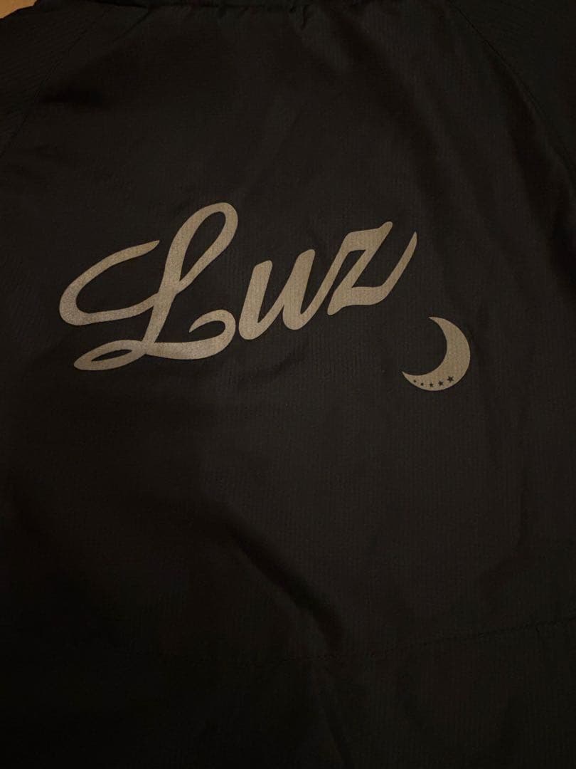 とみー　ルースイソンブラ