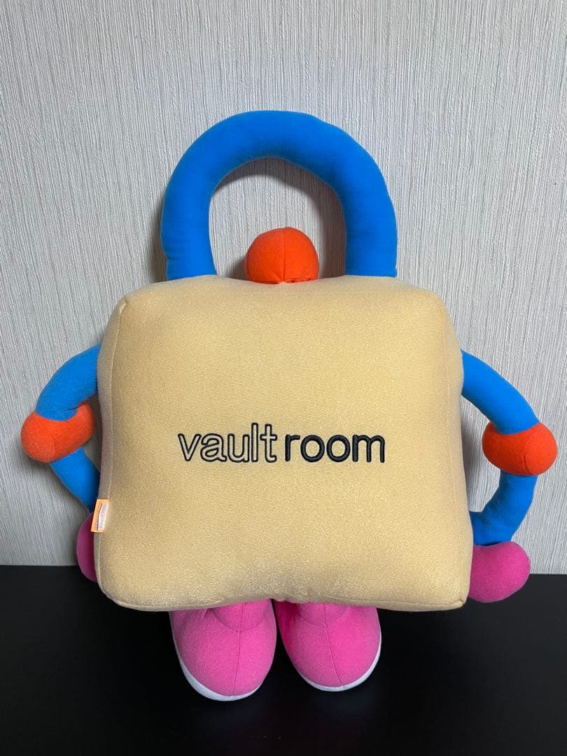 vaultroom SOFT TOY ぬいぐるみ　マスコット
