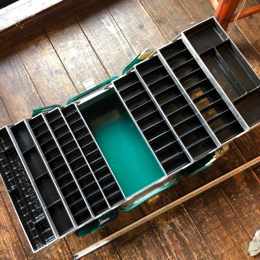 オールドヘドンバルサ50フロッグ スピナースプーン、アムコタックルボックス