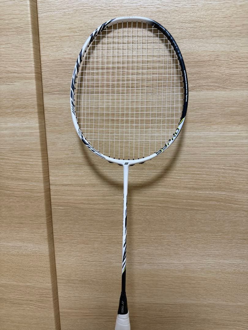 バドミントンラケット アストロクス99プロ 4ug5