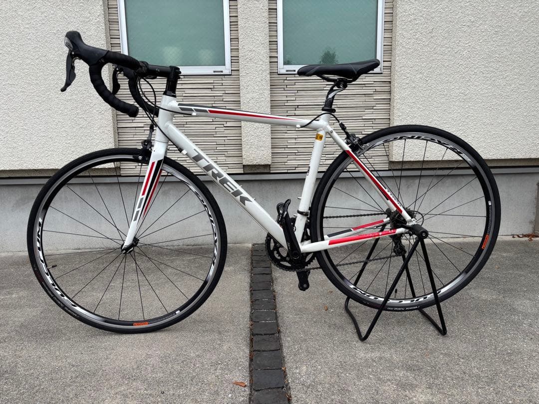 Trek 1.1 2014-16モデル　ロードバイク本体 54