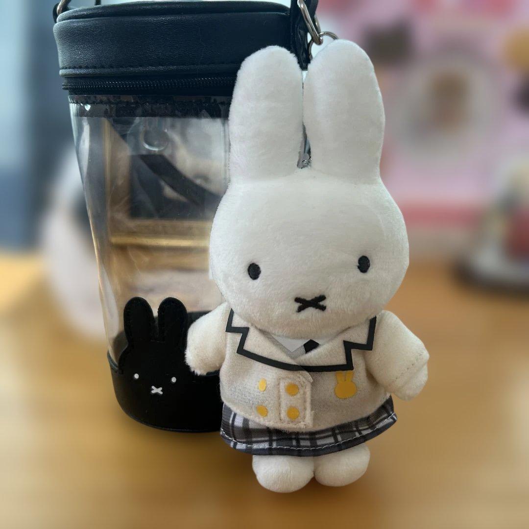 a*z様 ミッフィー 制服 マスコット セット