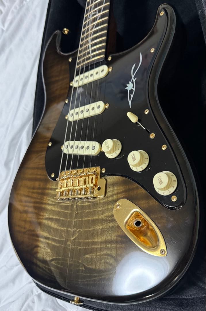 momose モモセMC-SE MF'18/MG BK-B世界限定3本 ストラト